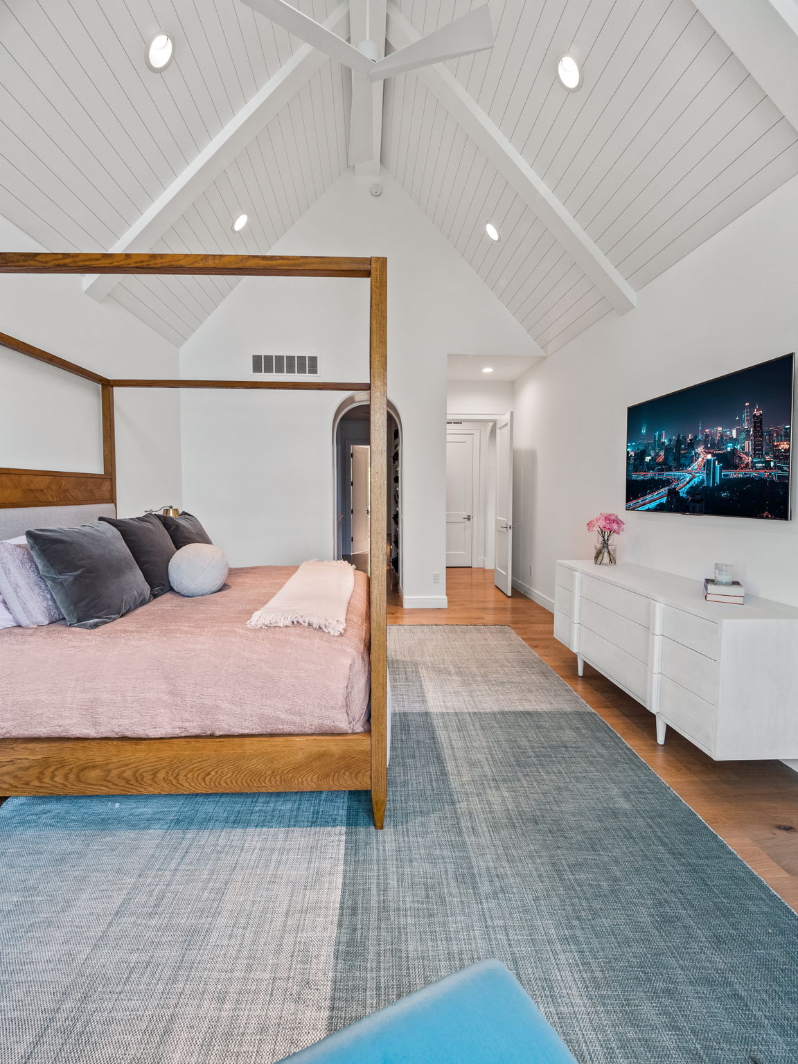 67 web or mls P2722814